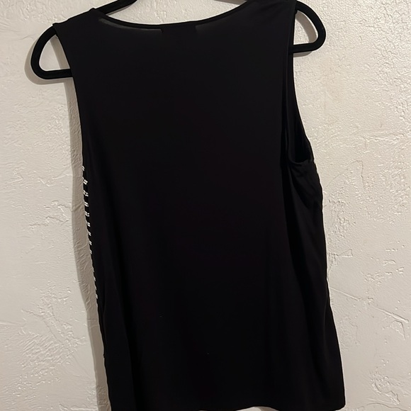NY & Co Silvery Embellished Front Black Top - Picture 4 of 6